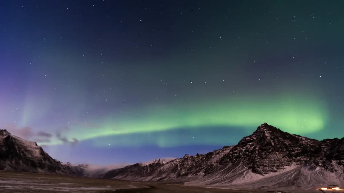 Northern lights over the mountains